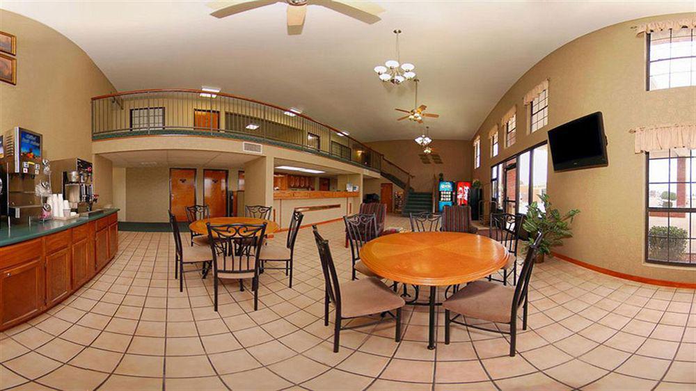 Super 8 By Wyndham Morrilton Motel Екстериор снимка